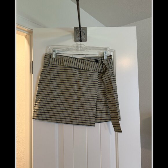 NWT Rails Deanna Checked Miniskirt in Sage Mini Check | Size S - Picture 5 of 7